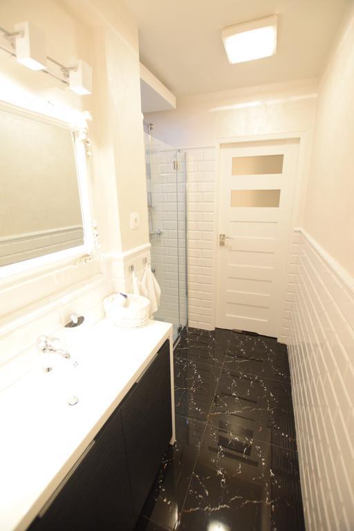 Elegant Apartment Foksal Varşova Dış mekan fotoğraf